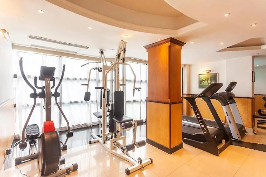 Residency Tower Hotel Thiruvananthapuram 4*,