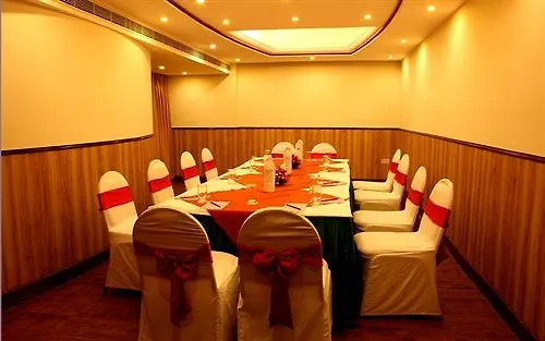 Residency Tower Hotel Thiruvananthapuram 4*,  India
